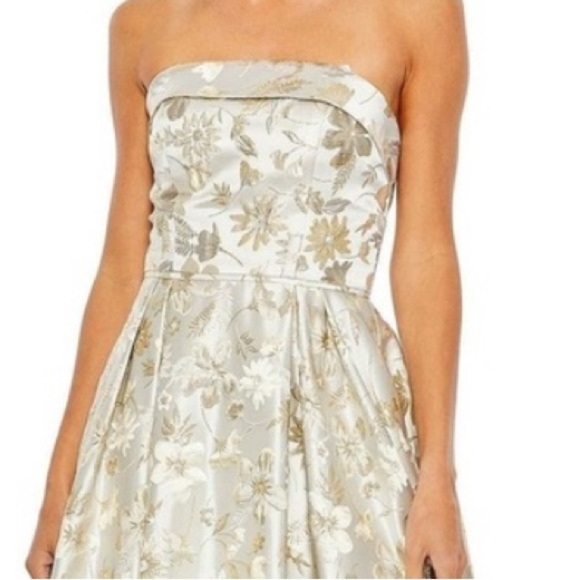 Mac Duggal NEW White Gold Brocade Strapless Golden Floral High Low Gown - Size 6 - Picture 6 of 15